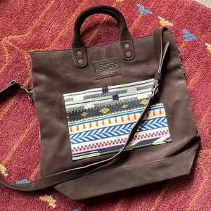 Pendleton Zip Tote Spirit Seeker Pendleton Zip Tote Spirit Seeker